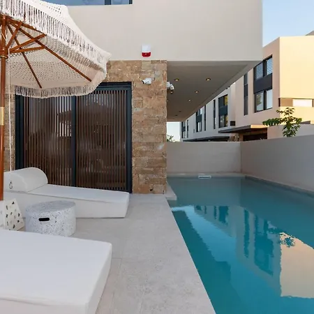 Villa Sithoniars Luxury Three Floors With Private Pool & Garden Nikiti (Sithonia)