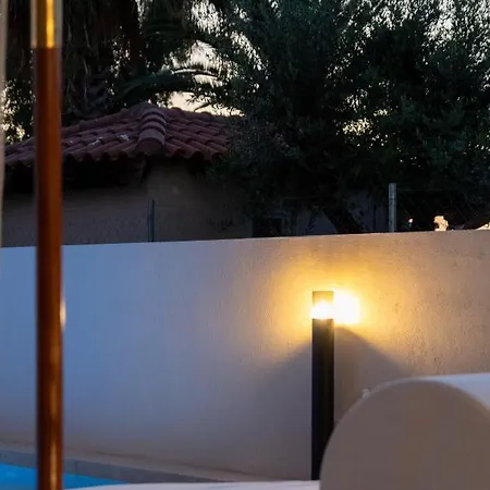 Sithoniars Luxury Three Floors With Private Pool & Garden Villa