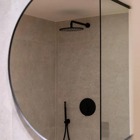 Sithoniars Luxury Three Floors With Private Pool & Garden Nikiti (Sithonia)