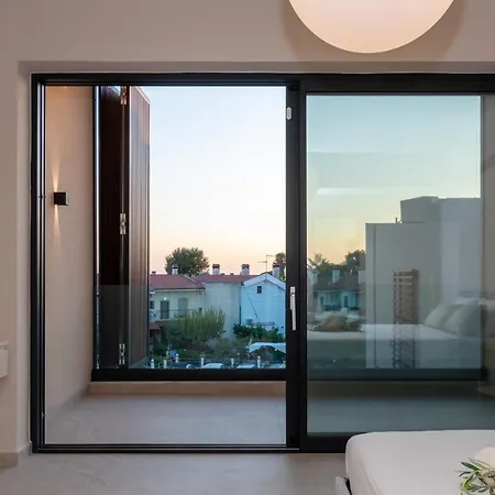 Sithoniars Luxury Three Floors With Private Pool & Garden * Nikiti (Sithonia)