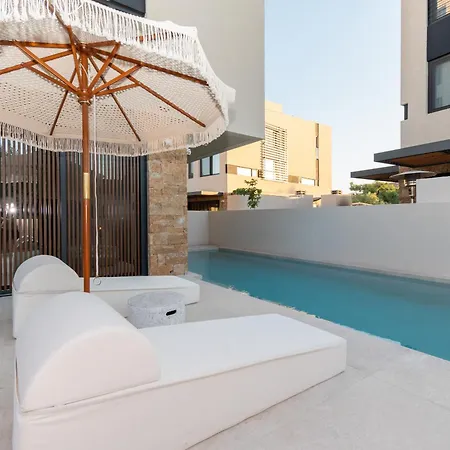 Sithoniars Luxury Three Floors With Private Pool & Garden Villa