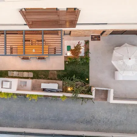 Sithoniars Luxury Three Floors With Private Pool & Garden Villa *
