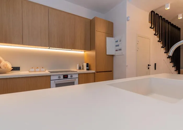 Sithoniars Luxury Three Floors With Private Pool & Garden Villa *