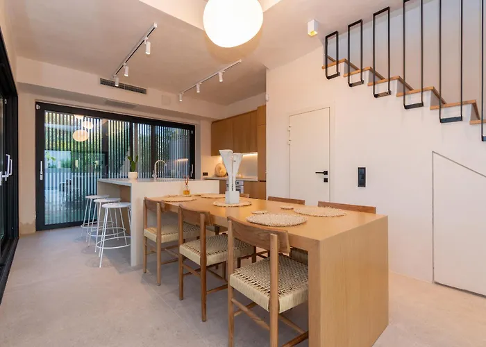 Sithoniars Luxury Three Floors With Private Pool & Garden * Nikiti (Sithonia)
