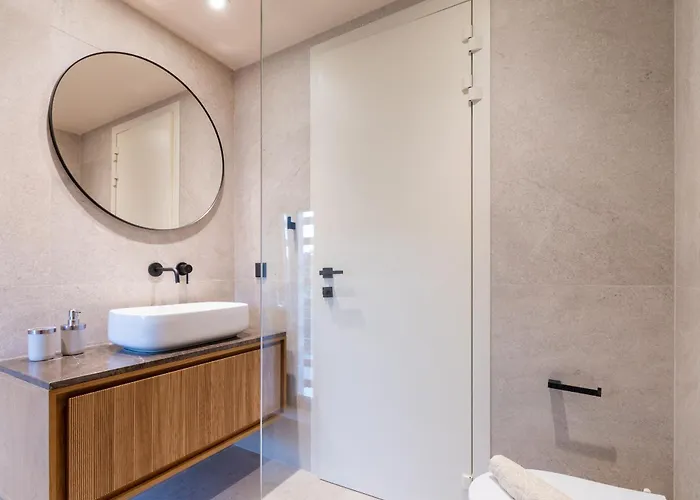 Sithoniars Luxury Three Floors With Private Pool & Garden Villa
