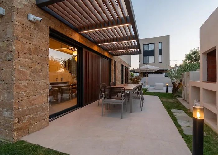Sithoniars Luxury Three Floors With Private Pool & Garden * Nikiti (Sithonia)