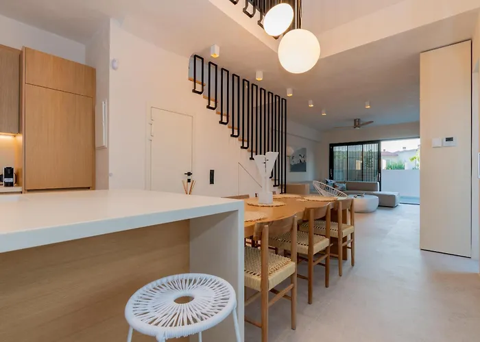 Sithoniars Luxury Three Floors With Private Pool & Garden Villa Nikiti (Sithonia)