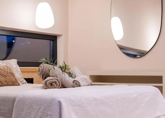 Villa Sithoniars Luxury Three Floors With Private Pool & Garden Nikiti (Sithonia)